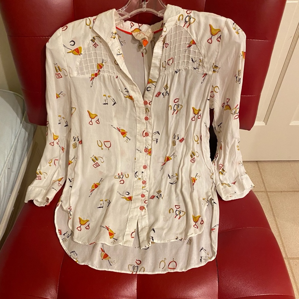 Anthropologie 15 of 52 conversations button down